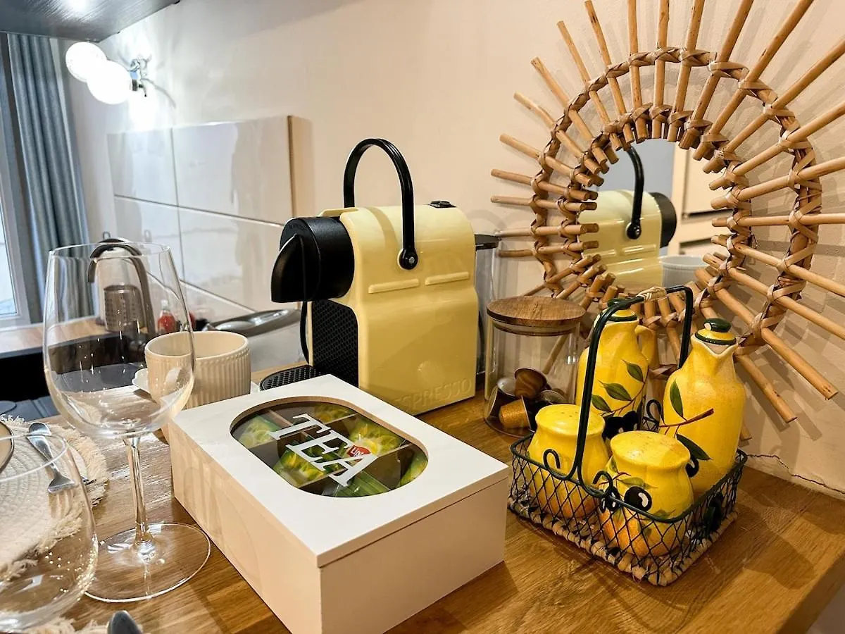 Charming Flat In The Historic Center Of Saint-Remy Apartment 0*, Saint-Remy-de-Provence